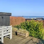 Дом отдыха Beautiful In With House Sea View