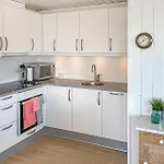 Дом отдыха Beautiful In With House Sea View