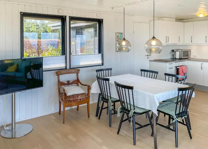 3 Bedroom Stunning In Tatil Evi Hesselager
